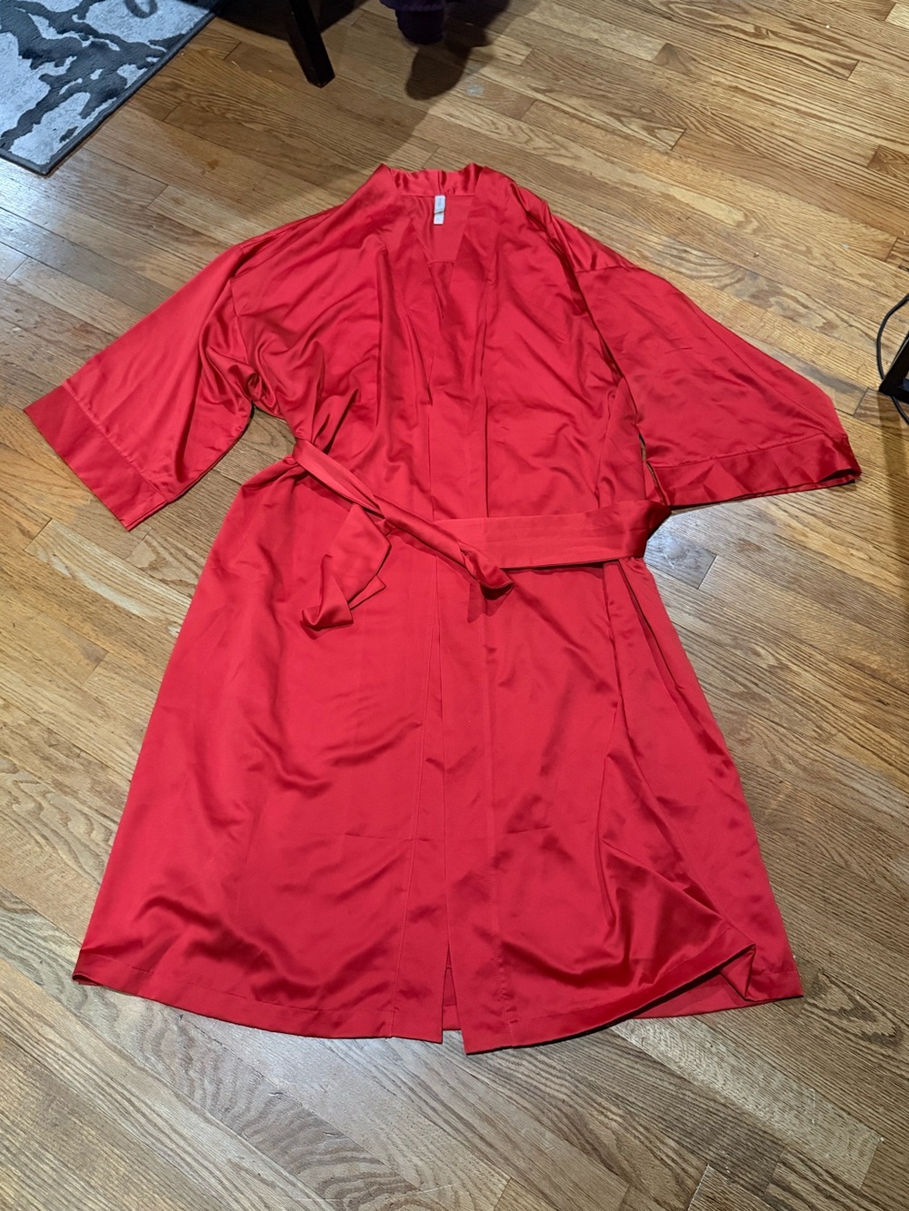 Natori Cruz Set Nightgown and Robe Red Satin